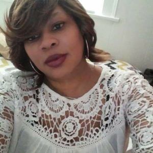 Meet your Posher, Tonya